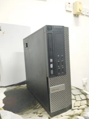 كومبيوتر Dell
