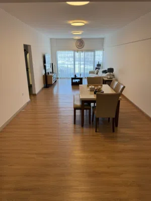 شقة راقية في مسقط هيلز upscale apartment