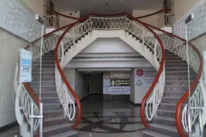 مكاتب مميزه بجوار فندق هيلودي ان الموالح
