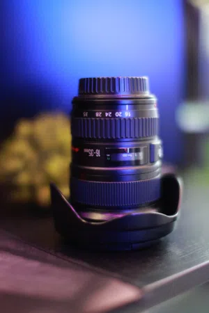 Canon 16-35 f2.8 II L lens