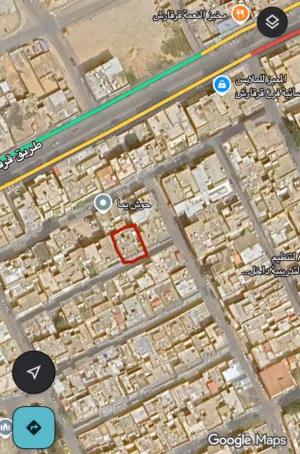 ارض للبيع وعليها حوش 2 شقق