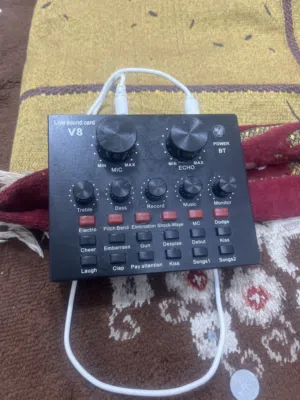 الاموس والكيبورد اصلين وكمسر v8