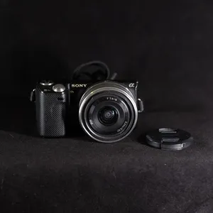 Sony Nex5n Full Kit (3 lenses) and accessories (Package or individual items)