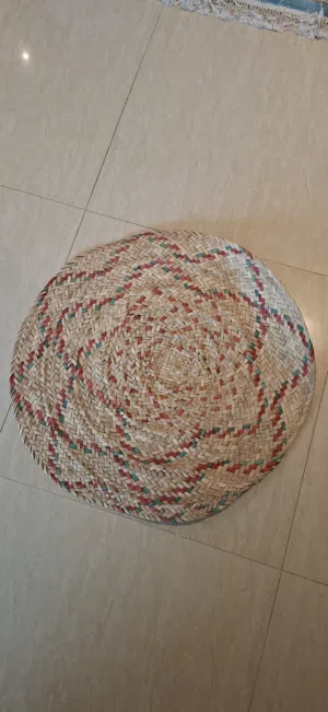 سفرة خوص تراثية دائرية بحالة ممتازة مناسبة لديكور رمضان