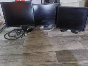 19.5" Dell monitors for sale in Sana'a