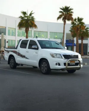 بيك~آب تويوتا هايلوكس TOYOTA Hilux 2013