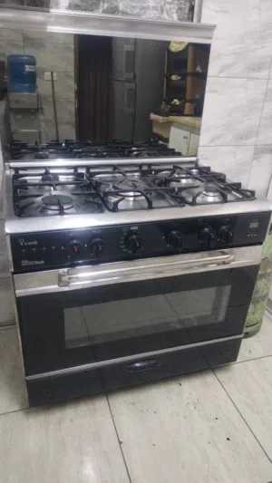 غاز مستعمل للبيع قطع إيطالي تجميع مصري لون اسود