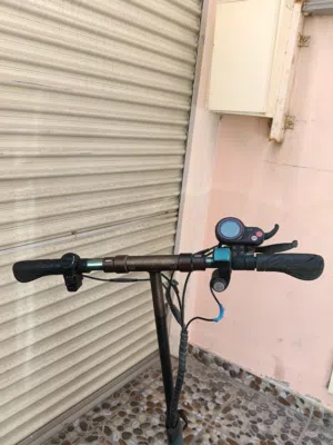 للبيع سكوتر