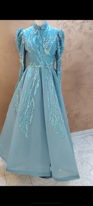 اثواب للايجار