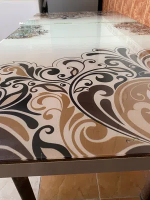 طاولة أكل من غير كراسي