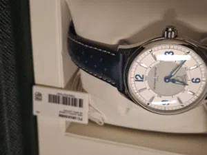 ساعة فريدريك كونستانت (Frédérique Constant)