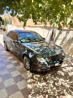 مرسيدس E 200 موديل 2005 محولة 2009 افنجارد