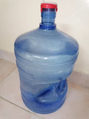 عبوات ماء المنهل