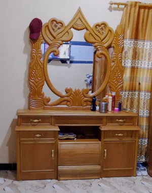غرفه نوم كامله الحجم 6 ابواب