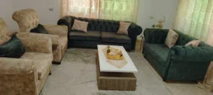 غرفة نوم وطقم كنابايات ومتفرقات ثلاجه غساله للبيع السعر مكتوب على الصوره