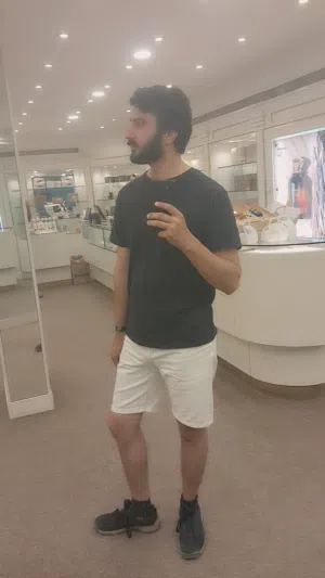 awais 
