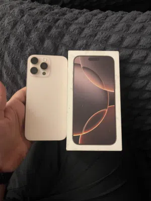 Apple iPhone 16 Pro Max 256 GB in Al Riyadh