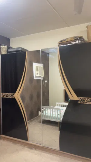 للبيع غرفه نومه مستعمله
