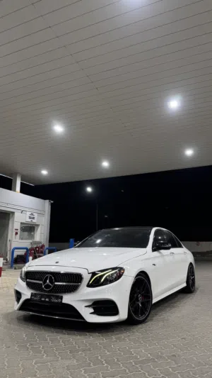 مرسيدس e300