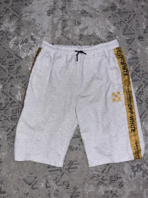شورت رجالي (OFF-WHITE)