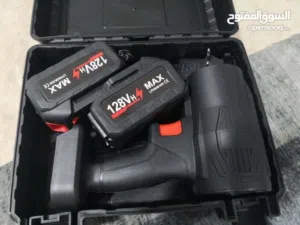 منفاخ هوائي جودته و قوته و ضغطه ما شاء الله و يجي معه بطاريتين أستخدامهن يجلس فتره طويله قوة 128واط