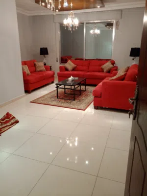 شقه للبيع 3 غرف نوم 3 حمام الطابق الثالث