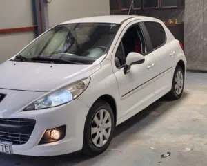 بيجو 207 2012 أعلى فئة فحص كامل بوضع الشركة