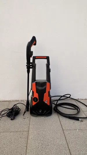 مضخه غسيل السيارات من (hoover) بقوه ( bar140) للبيع