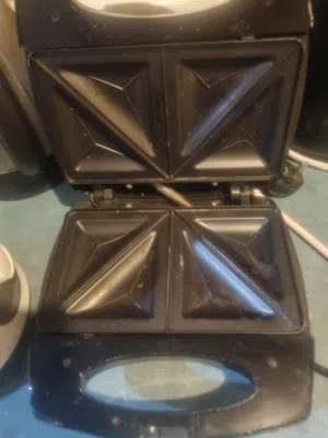 Airfryer and toaster قلاية هوائية محمصة الخبز