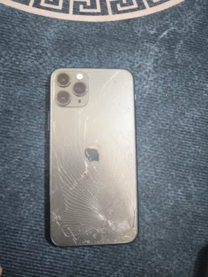 Apple iPhone 11 Pro 128 GB in Baghdad