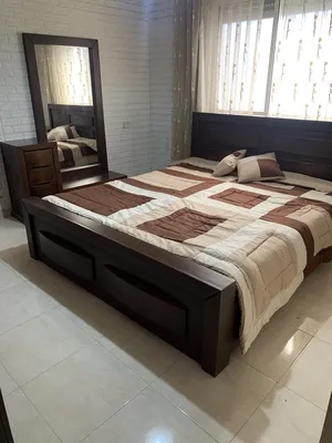 Bedrooms - Beds . Used1