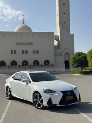لكزس is 200 t نظيف جدا