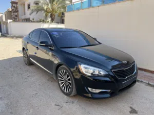 Used Kia Cadenza in Tripoli