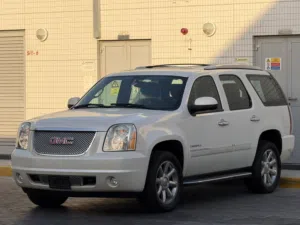 GMC YUKEN DENALI (2014) GCC - V8
