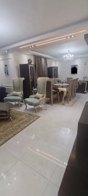 شقة للبيع 155 متر 3 غرف و 2 حمام تشطيب ألترا سوبر لوكس للبيع داخل كمبوند بمدينة الواحة مدينة نصر
