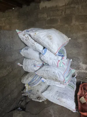 خبز يابس للبيع