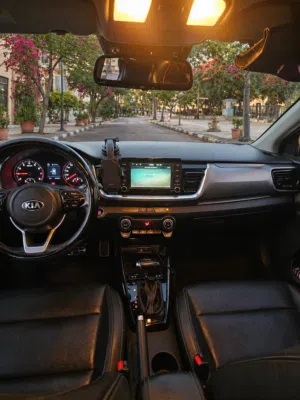 Used Kia Stonic in Hebron