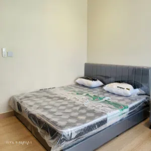 we have all size bed available with mattress