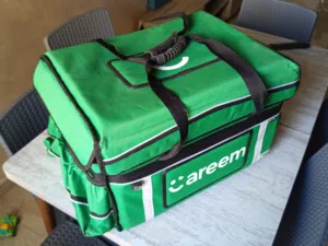 شنتة شنطة كريم بوكس لتوصيل الطعام بحالة الوكالة careem box delivery bag