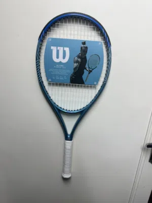 مضرب تنس Wilson Ultra 103 جديد