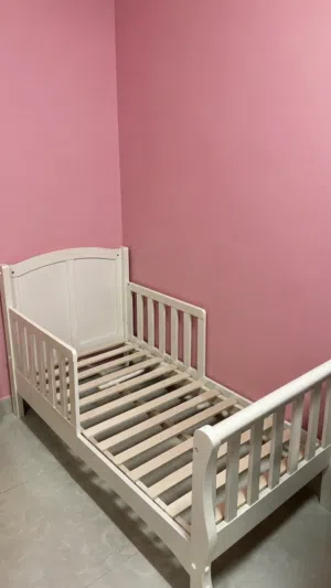 سرير أطفال