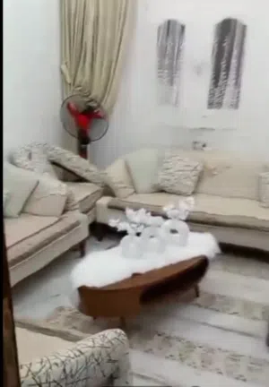 أنتريه خشب زان قماش كتان