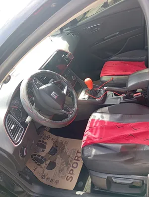 ‏سيات ‏.‏ ليون ‏.‏ 2015 ‏.‏ مستعمل‏4