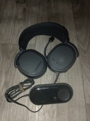 سماعة steelseries الاصليه steelseries steelseries