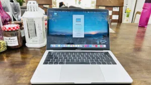 Mac book pro thunderbolt 2.3 ghz