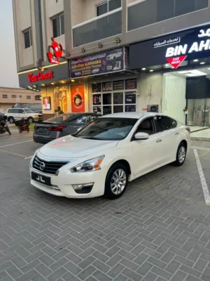 Nissan Altima (2015)