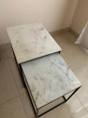 2 marble nesting side tables