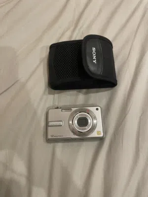 � للبيع كاميرا Panasonic Lumix 12M