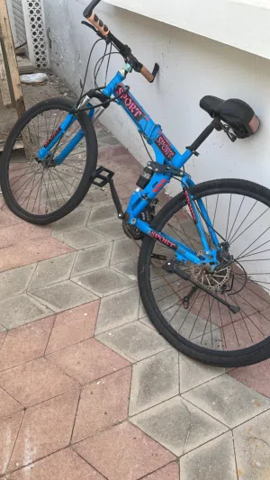 دراجة للبيع