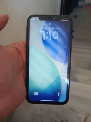 Apple iPhone 11 64 GB in Amman
